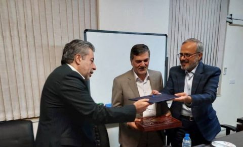 مراسم تودیع و معارفه مدیرعامل شرکت توسعه مدیرت آتیه امید ایرانیان برگزار شد (2)